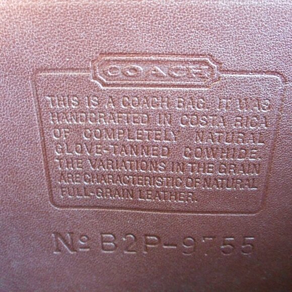 SOLD***Vintage Coach EUC Pocket Purse 9755, in Mahogany - Picture 8 of 10